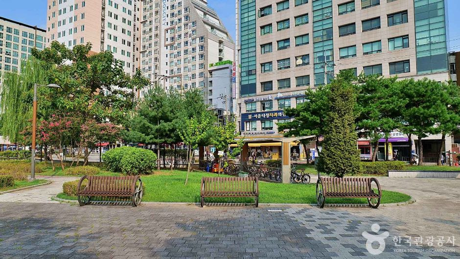 오류동역 광장 여행 추천 - 로드트립
