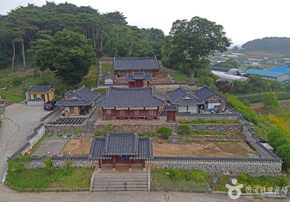 결성향교 여행 추천 - 로드트립