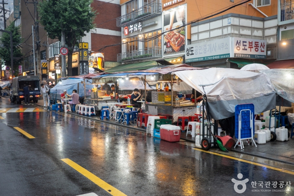 낙원동 포장마차거리 여행 추천 - 로드트립