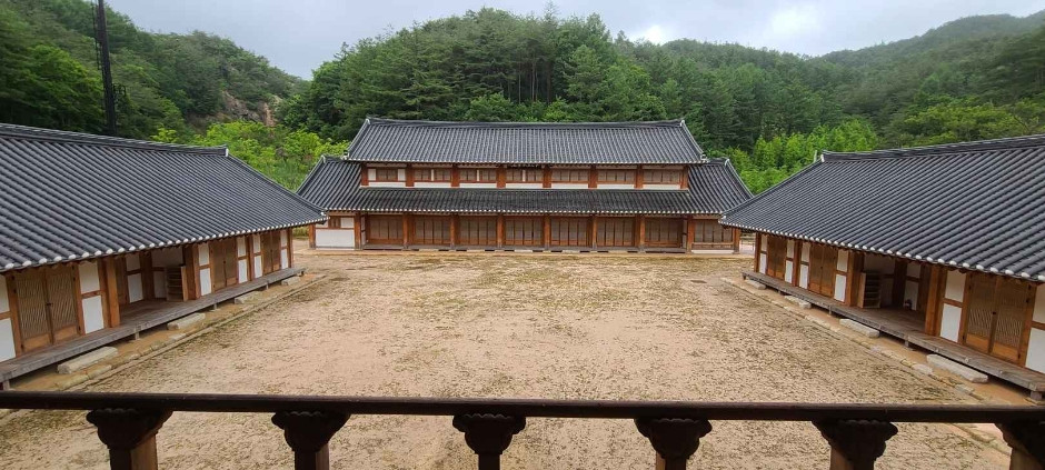 거꾸로옛이야기나라숲 여행 추천 - 로드트립
