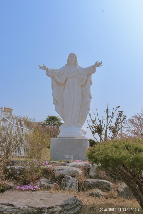 태안성당 여행 추천 - 로드트립