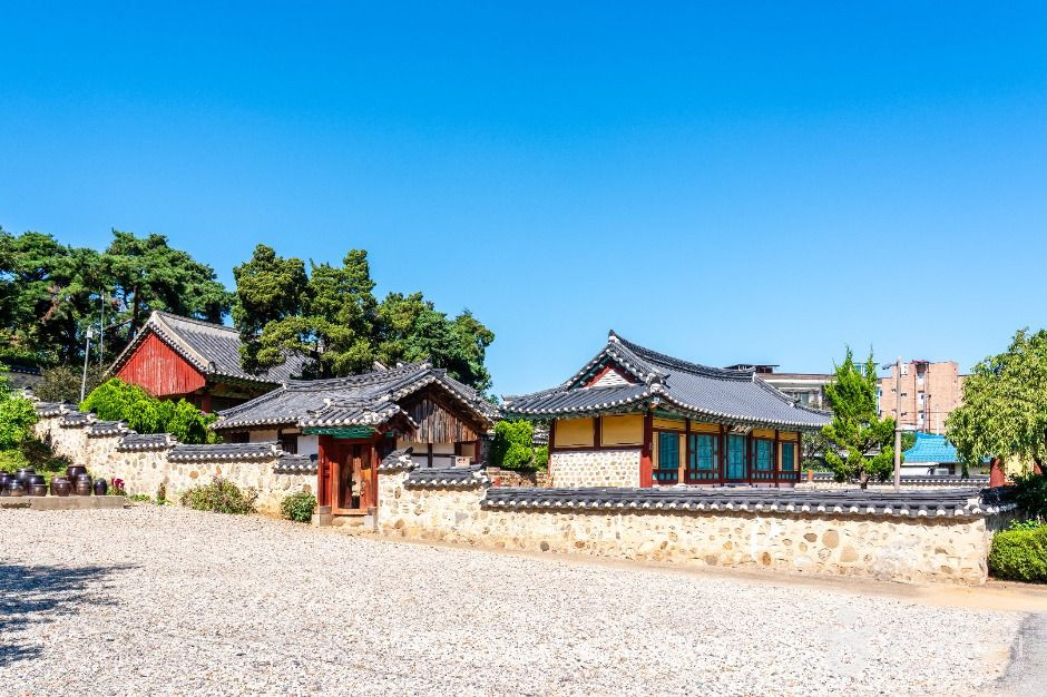 평택향교 여행 추천 - 로드트립