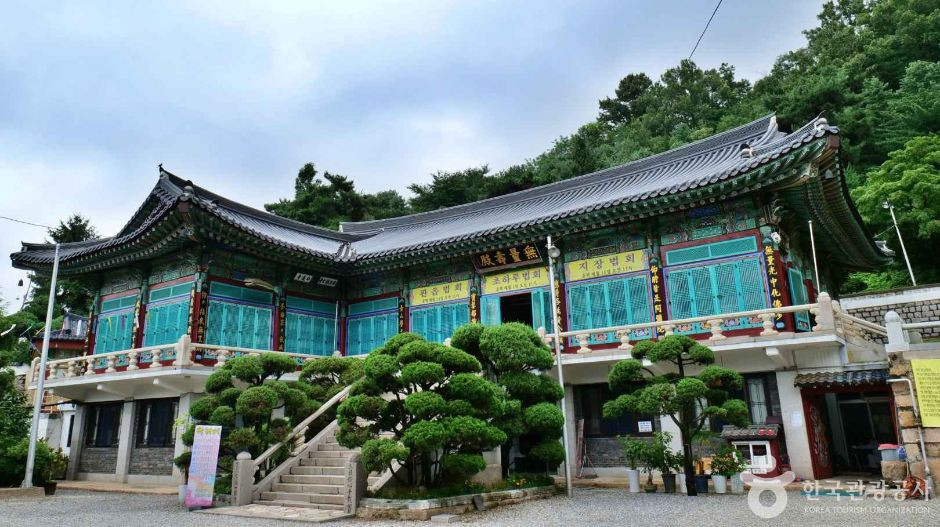 백련사(서대문) 여행 추천 - 로드트립