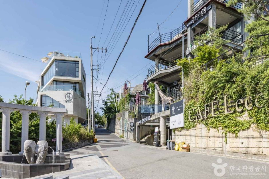 수암골 카페거리 여행 추천 - 로드트립