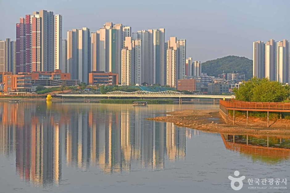 성성호수공원 여행 추천 - 로드트립