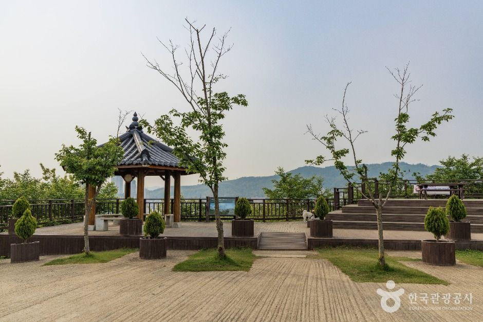 서리풀공원 여행 추천 - 로드트립