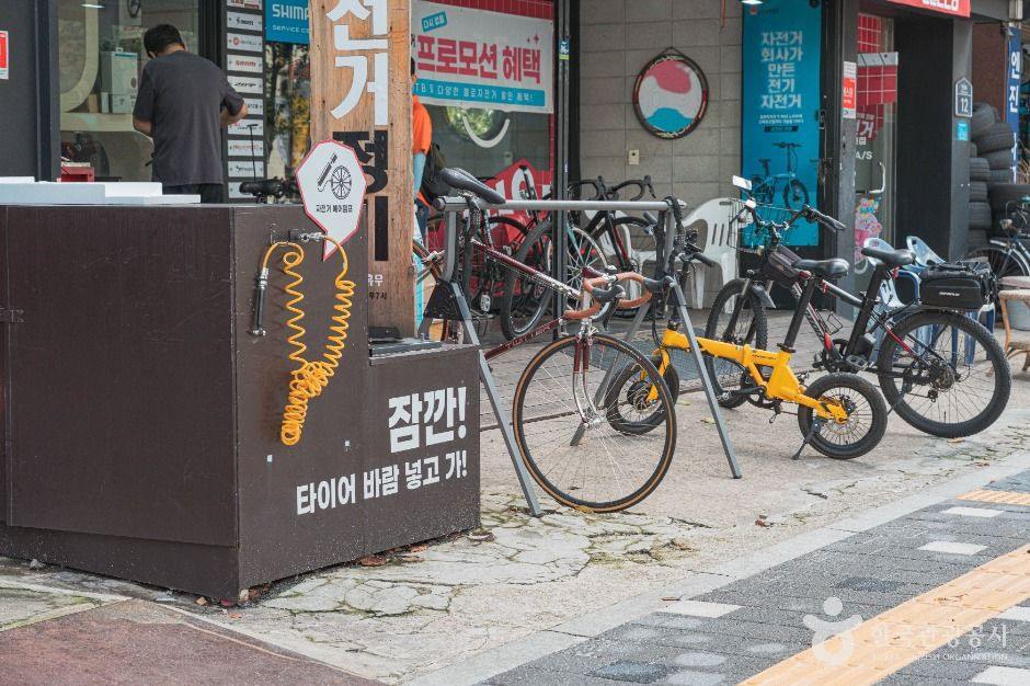 천호자전거거리 여행 추천 - 로드트립