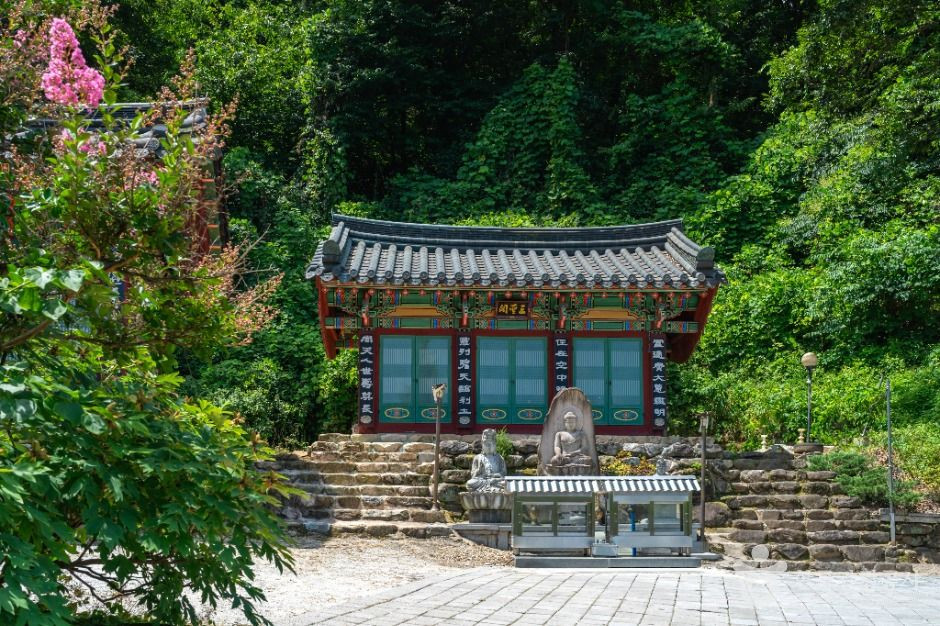 청룡사(상주) 여행 추천 - 로드트립