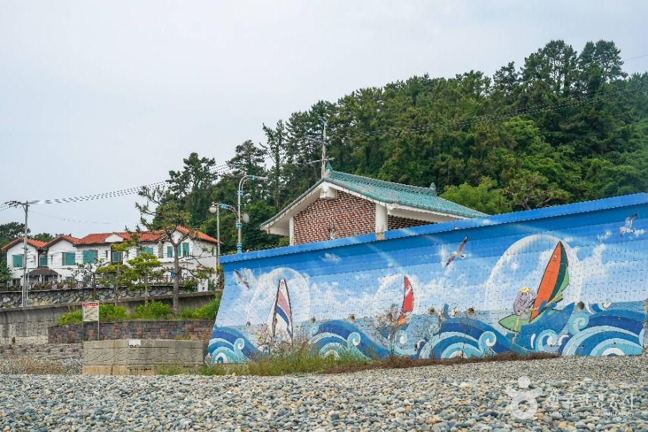 농소몽돌해변 여행 추천 - 로드트립
