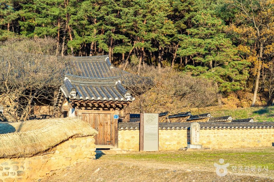 영동 세천재 여행 추천 - 로드트립