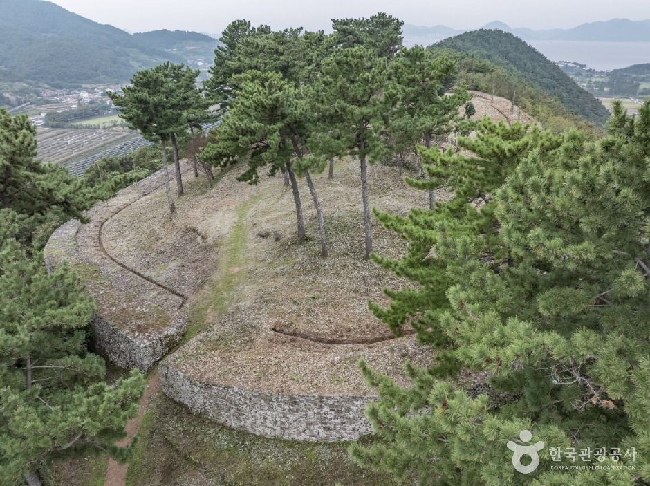 남해 임진성 여행 추천 - 로드트립