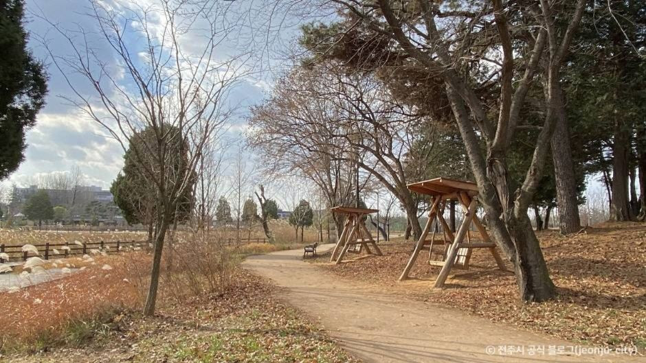 세병공원 여행 추천 - 로드트립