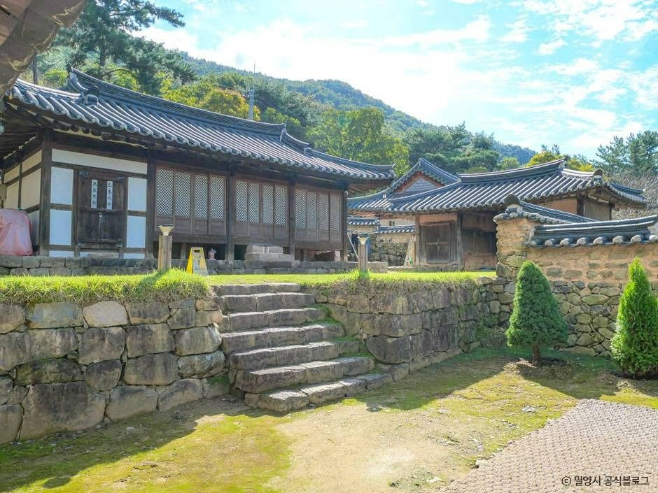 금시당유원지 여행 추천 - 로드트립