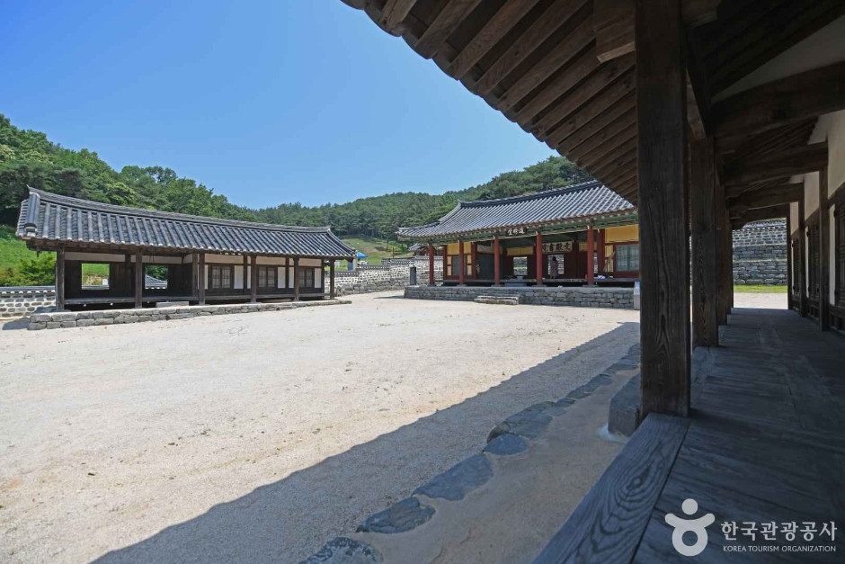문헌서원(서천) 여행 추천 - 로드트립