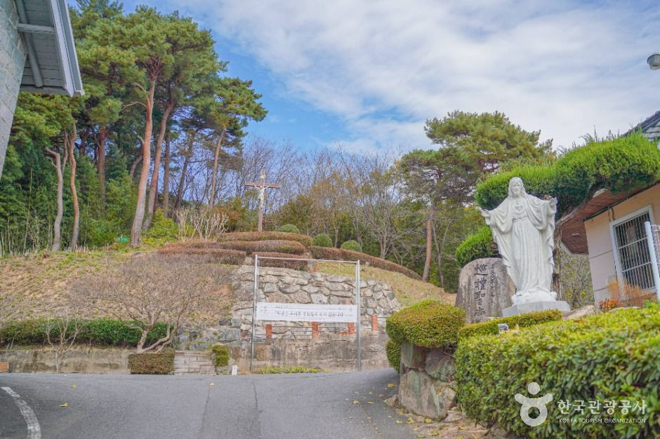 언양성당 성지 여행 추천 - 로드트립