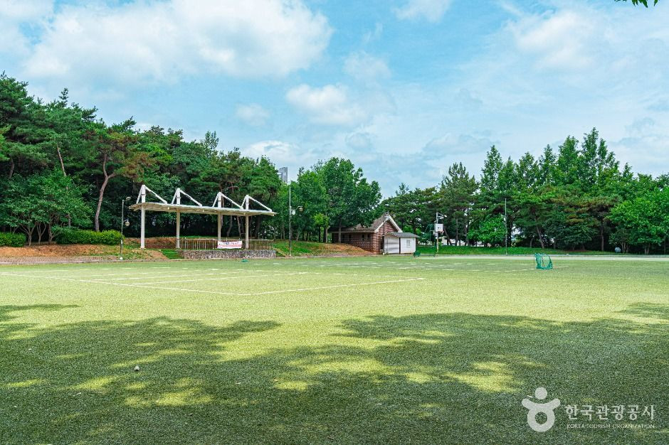 경암근린공원 여행 추천 - 로드트립