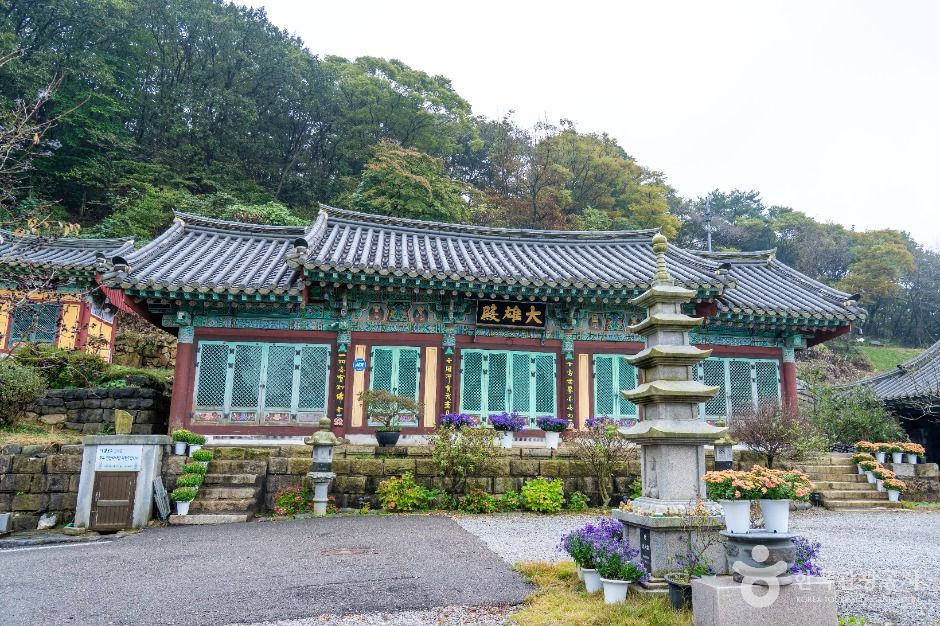 망일사(서산) 여행 추천 - 로드트립