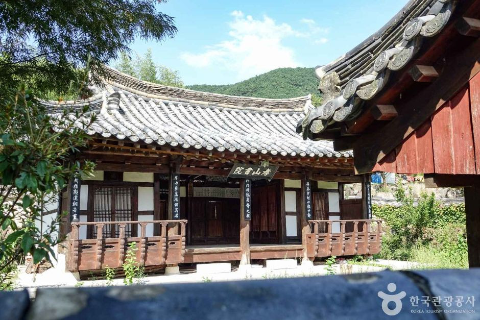 효산서원 여행 추천 - 로드트립