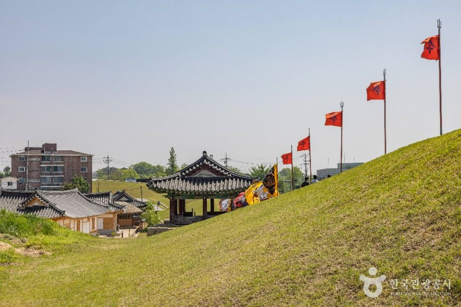 면천읍성 골목길 여행 추천 - 로드트립