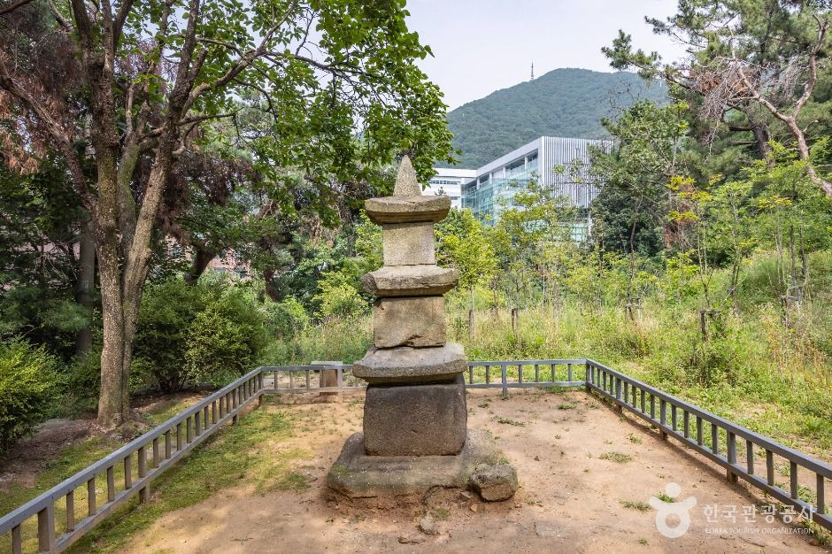 봉일사지삼층석탑 여행 추천 - 로드트립