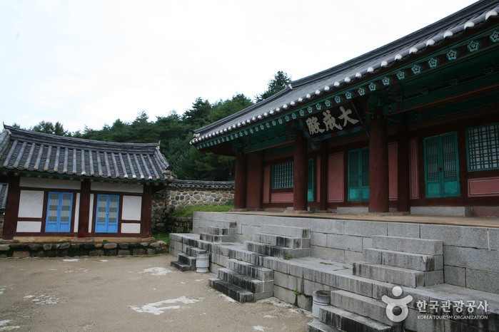 평창향교 여행 추천 - 로드트립