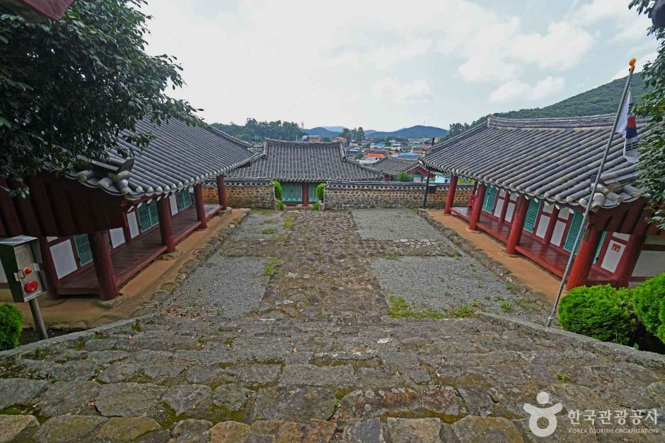 완도향교 여행 추천 - 로드트립