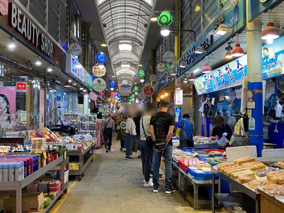 아산 환경과학공원 생태곤충원 여행 추천 - 로드트립