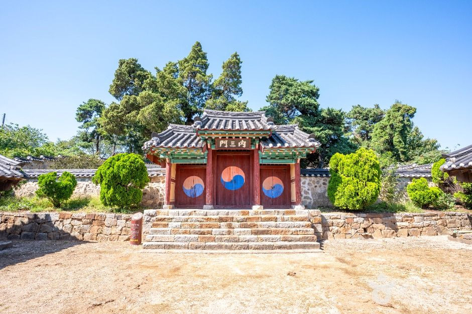 평택향교 여행 추천 - 로드트립
