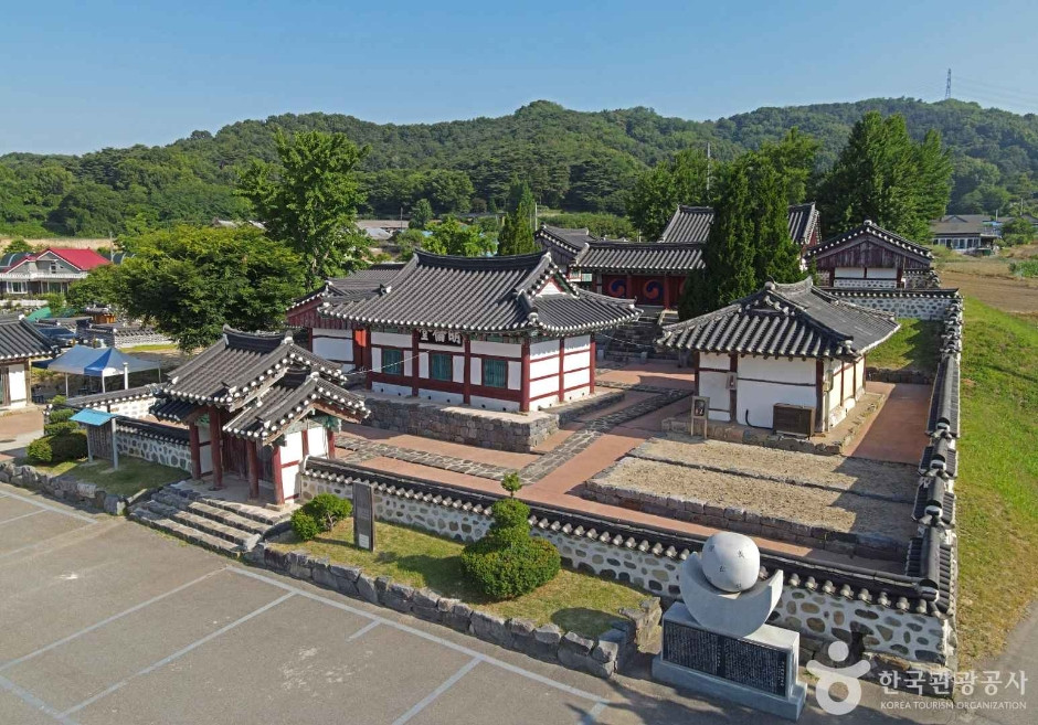 면천향교 여행 추천 - 로드트립