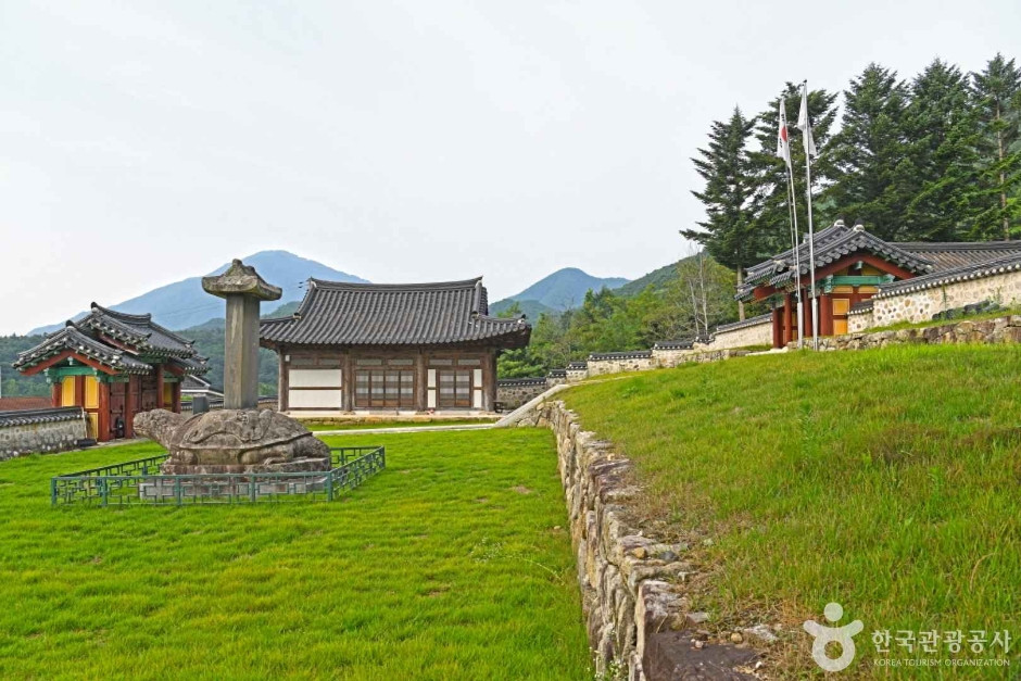 포충사(철원) 여행 추천 - 로드트립