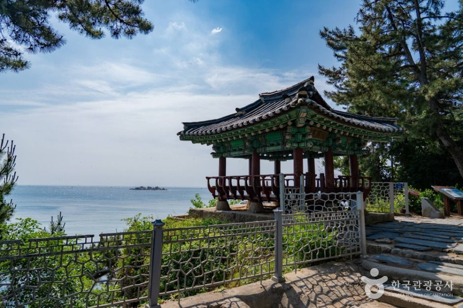 천학정 여행 추천 - 로드트립