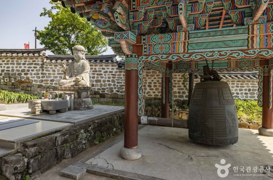 호국사(진주) 여행 추천 - 로드트립