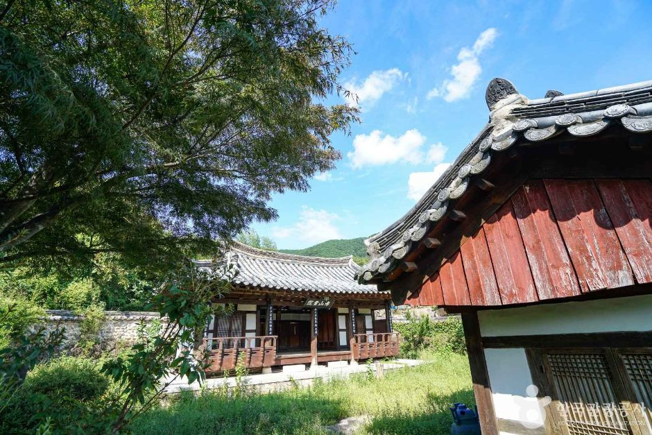효산서원 여행 추천 - 로드트립
