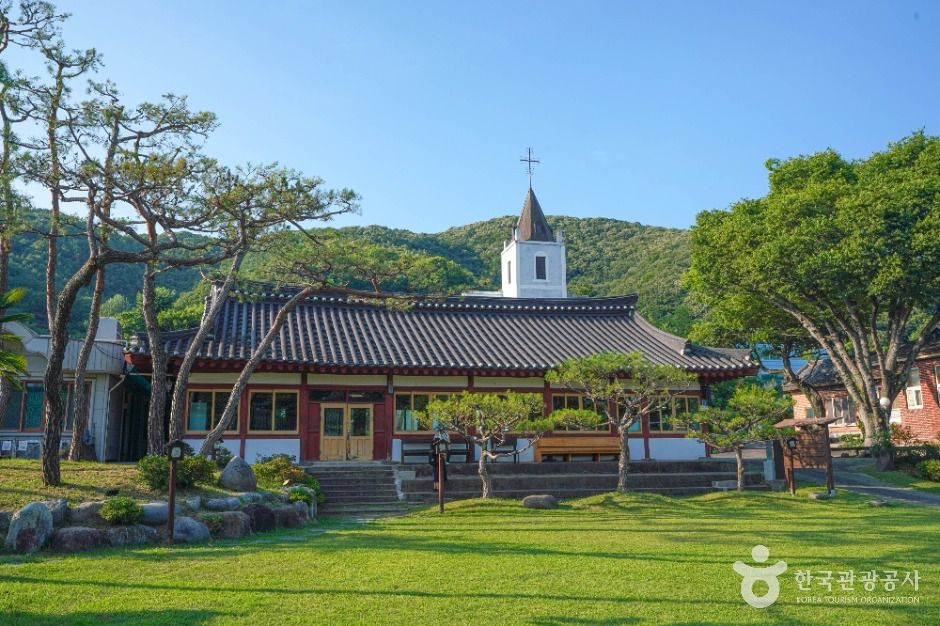 문산성당 여행 추천 - 로드트립