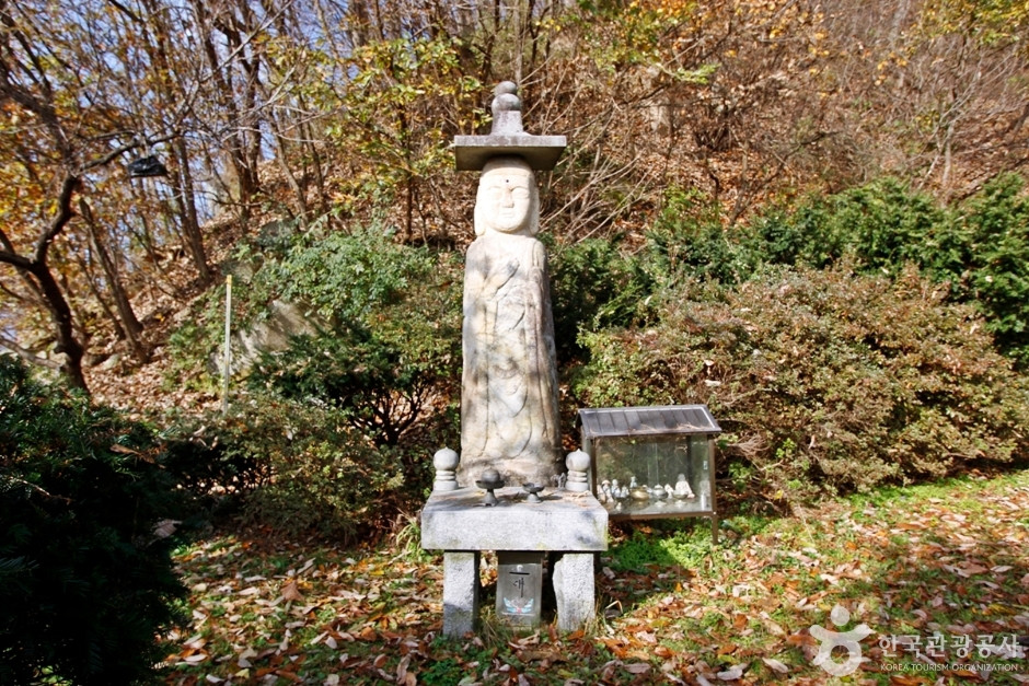 용담사(충주) 여행 추천 - 로드트립
