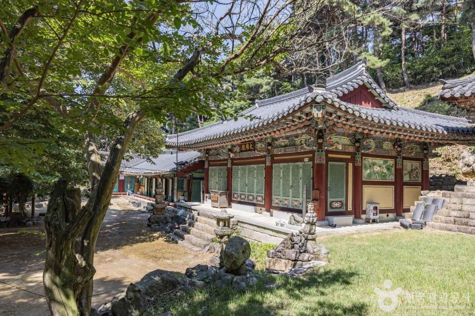 백족사(충북) 여행 추천 - 로드트립