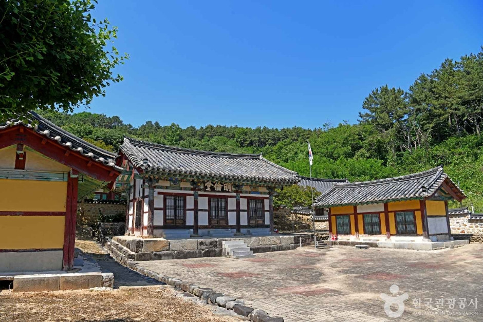 연산향교 여행 추천 - 로드트립