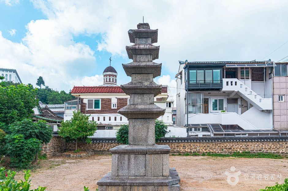 광주지산동오층석탑 여행 추천 - 로드트립