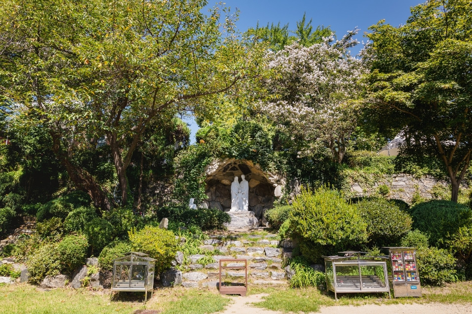 아산 공세리성당 여행 추천 - 로드트립