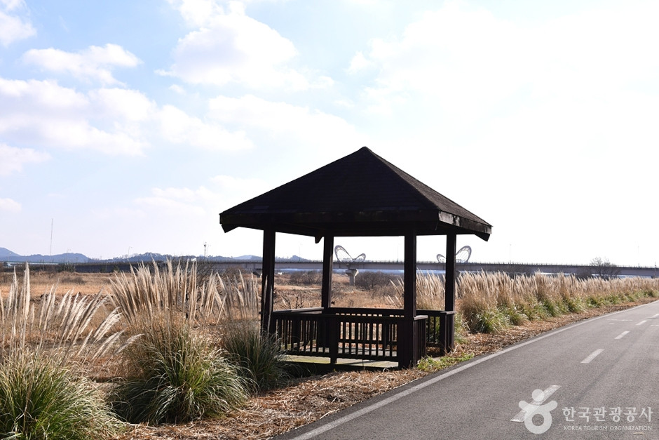 함평천수변공원 여행 추천 - 로드트립