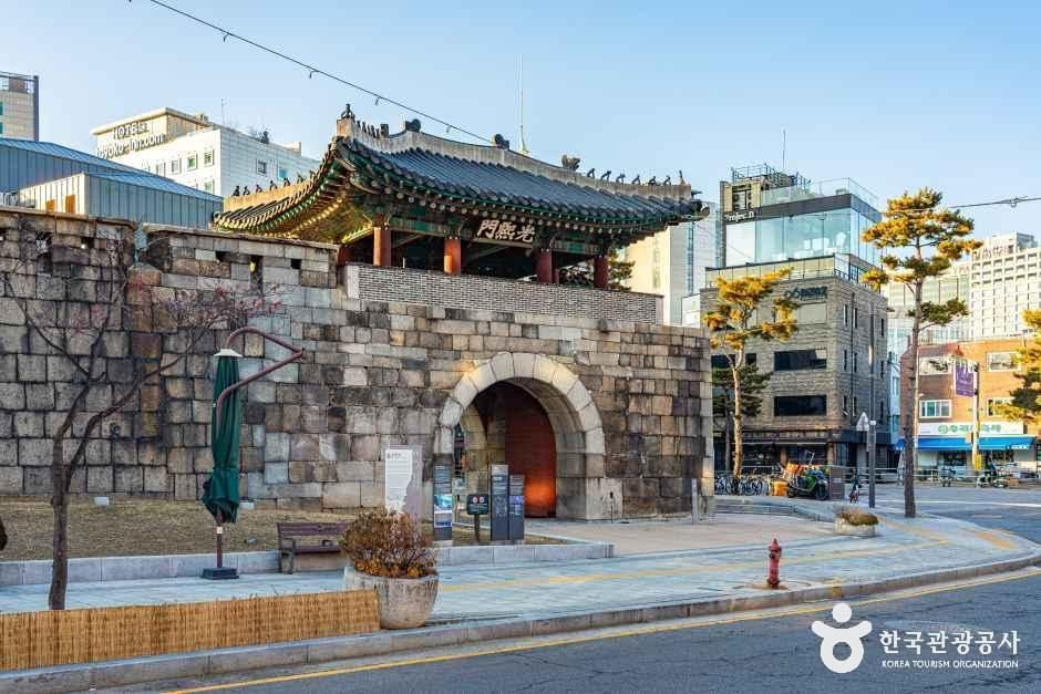 광희문 여행 추천 - 로드트립