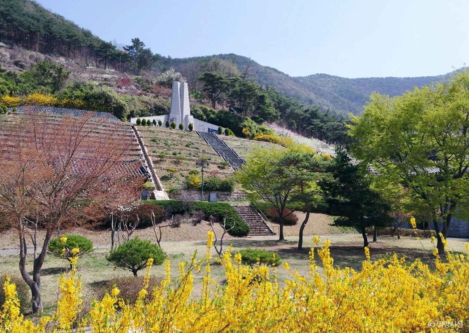 작원관지 여행 추천 - 로드트립