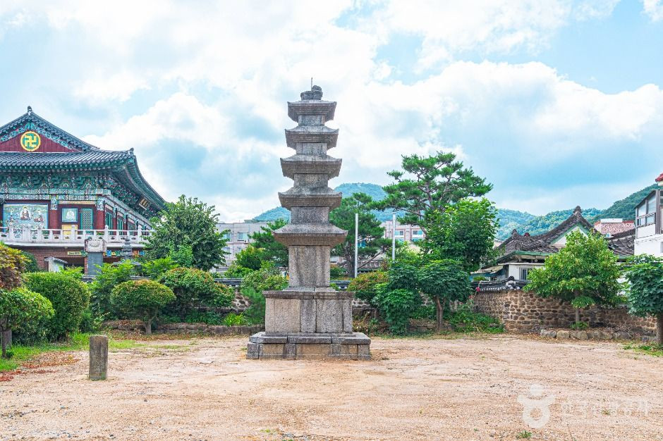 광주지산동오층석탑 여행 추천 - 로드트립