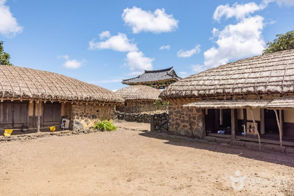 제주 성읍마을 고평오 고택 여행 추천 - 로드트립