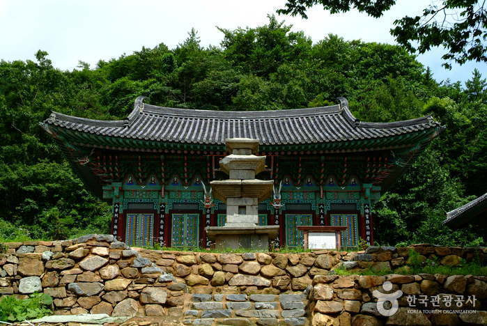 금곡사삼층석탑 여행 추천 - 로드트립