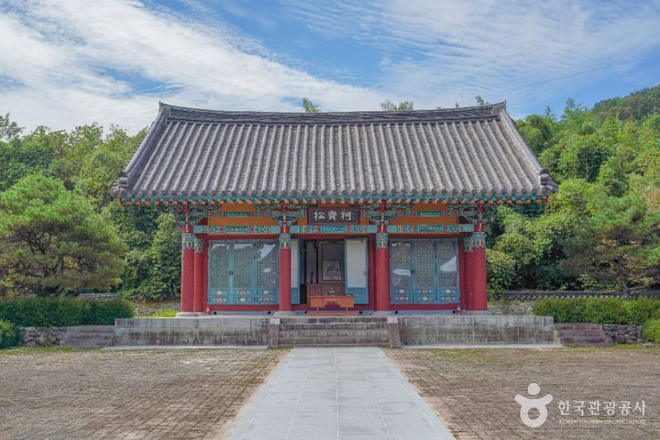 송재 서재필선생 생가와 기념공원 여행 추천 - 로드트립