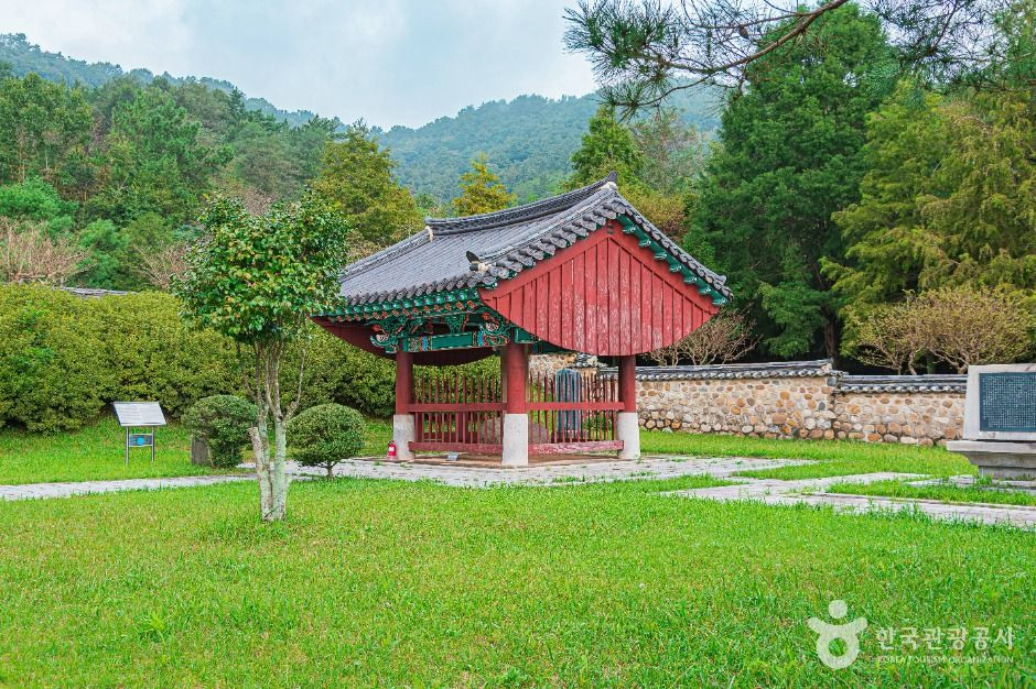 정열사비 여행 추천 - 로드트립