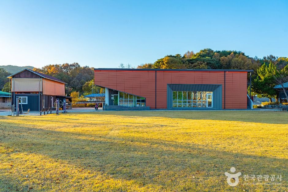 팔음산마을 여행 추천 - 로드트립