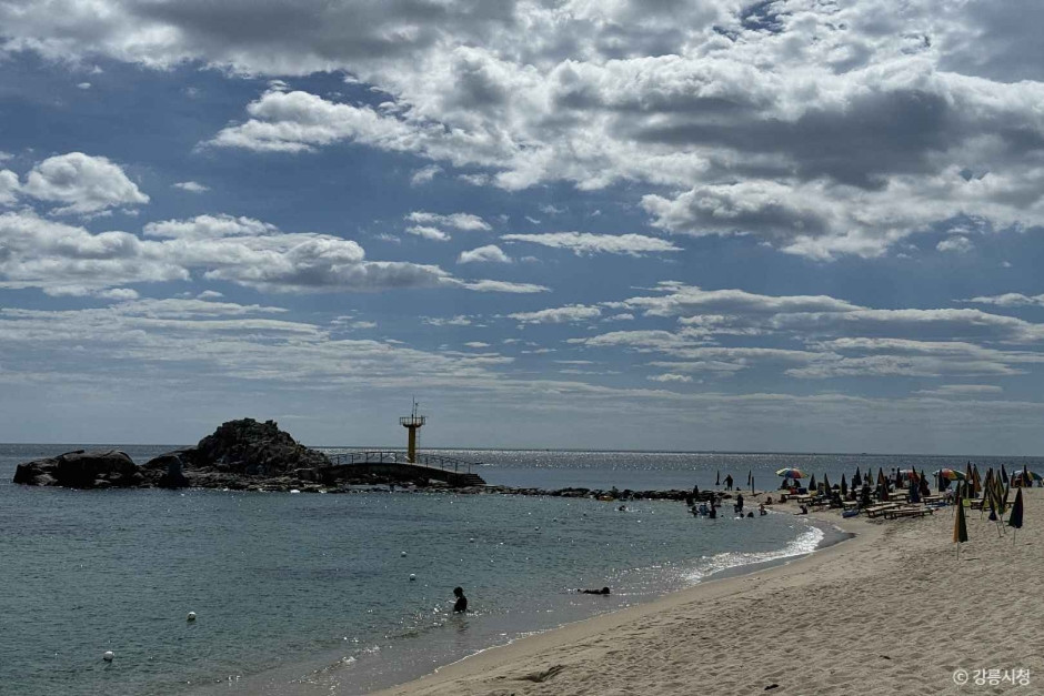 사천진해변(사천뒷불해수욕장) 여행 추천 - 로드트립