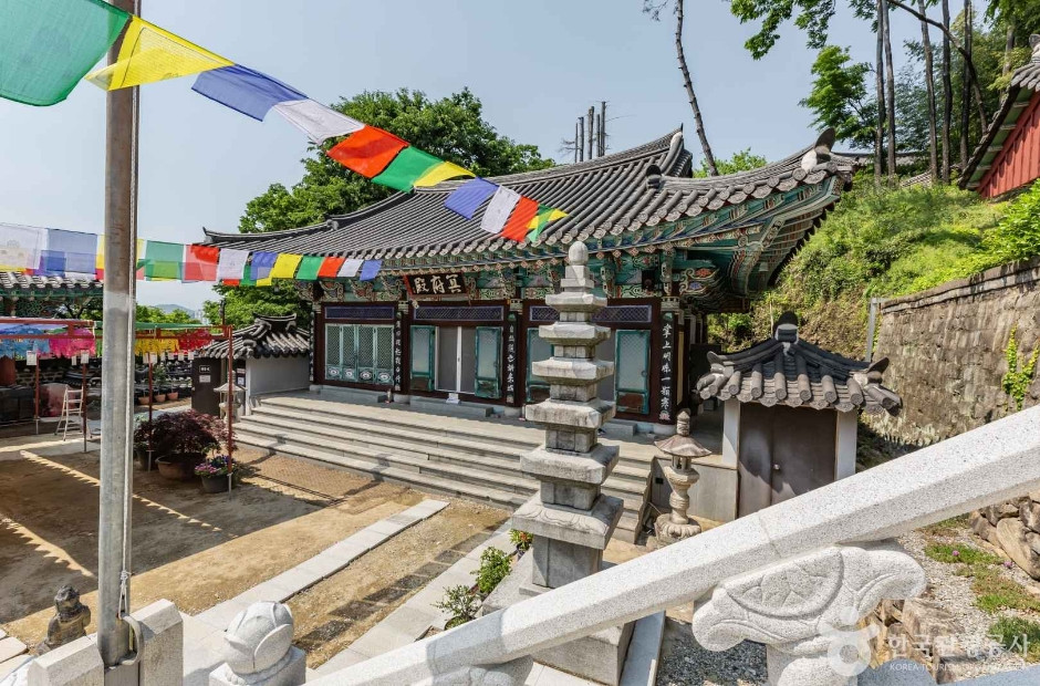 호국사(진주) 여행 추천 - 로드트립